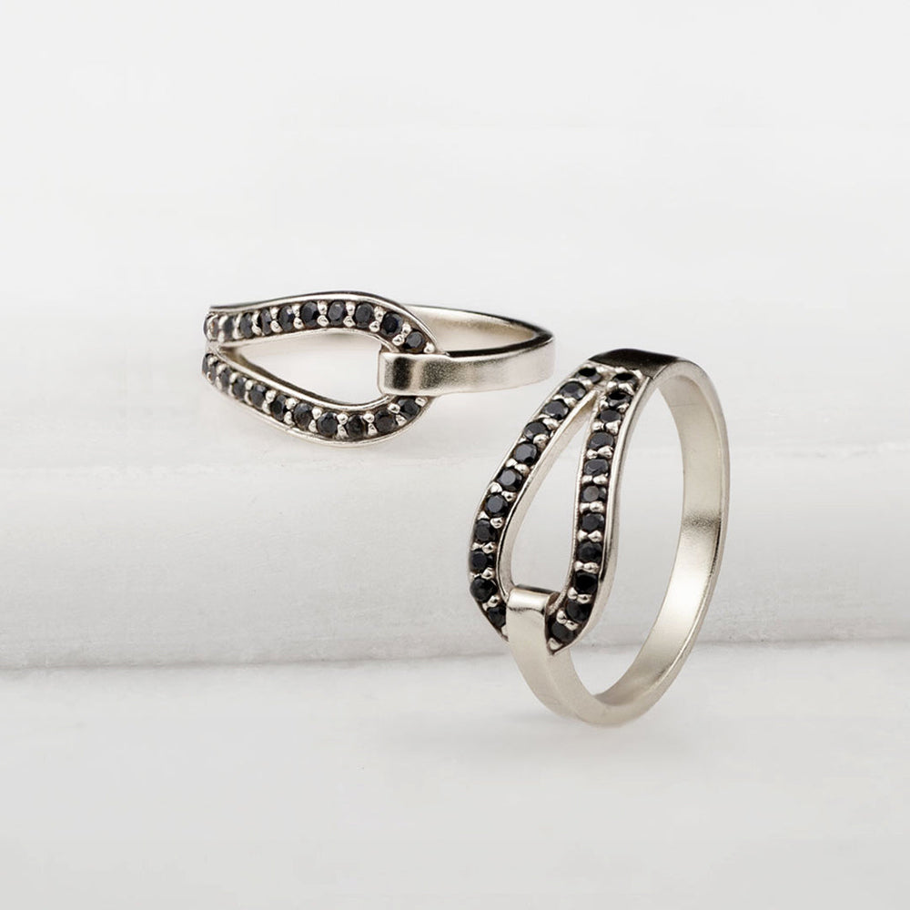 Levade - Black Moissanite Equestrian Horseshoe Ring in Silver