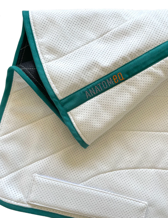 Perfeq Dressage Pad