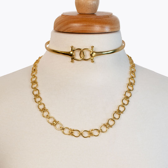 Chapelle - Horseshoe Link Equestrian Necklace in Gold