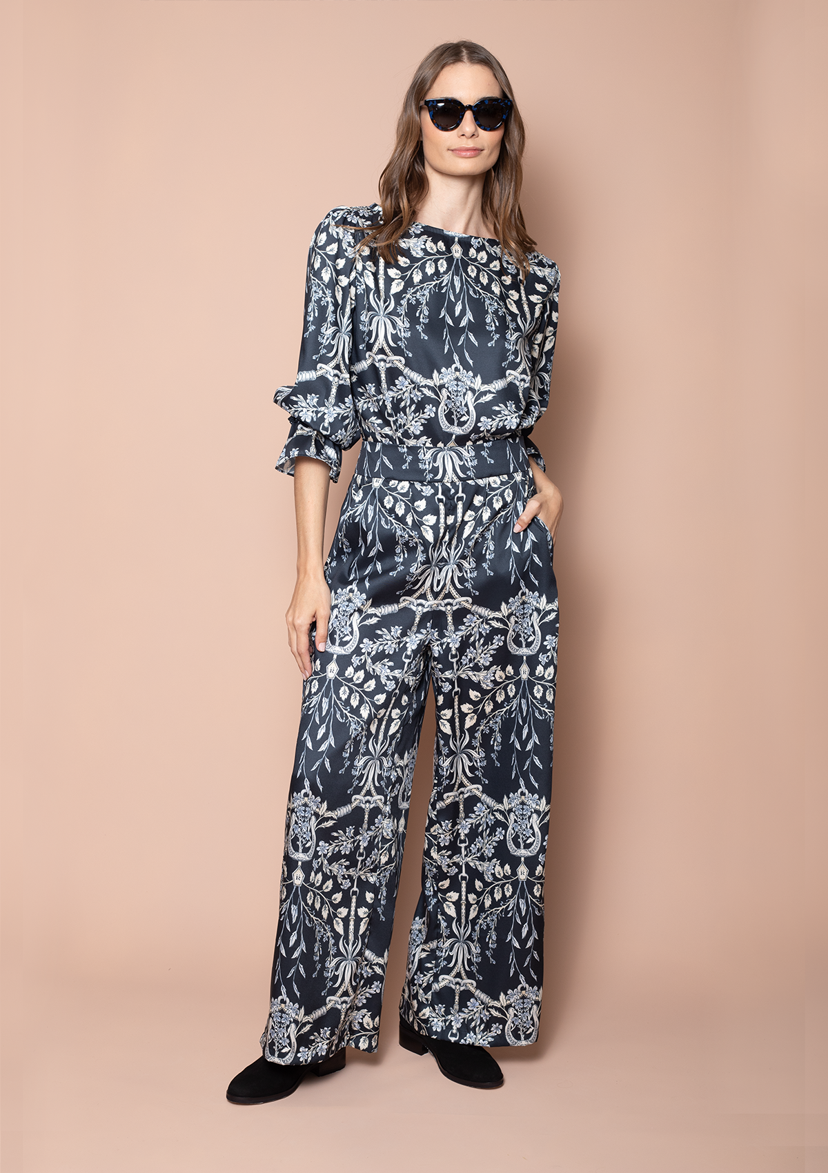 Zoe Printed Trousers - Equiflora print