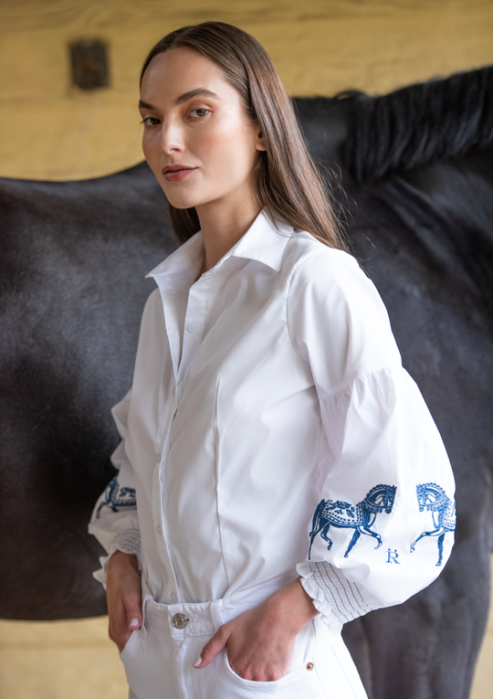 Annie Shirt Embroidered | White &amp; Blue