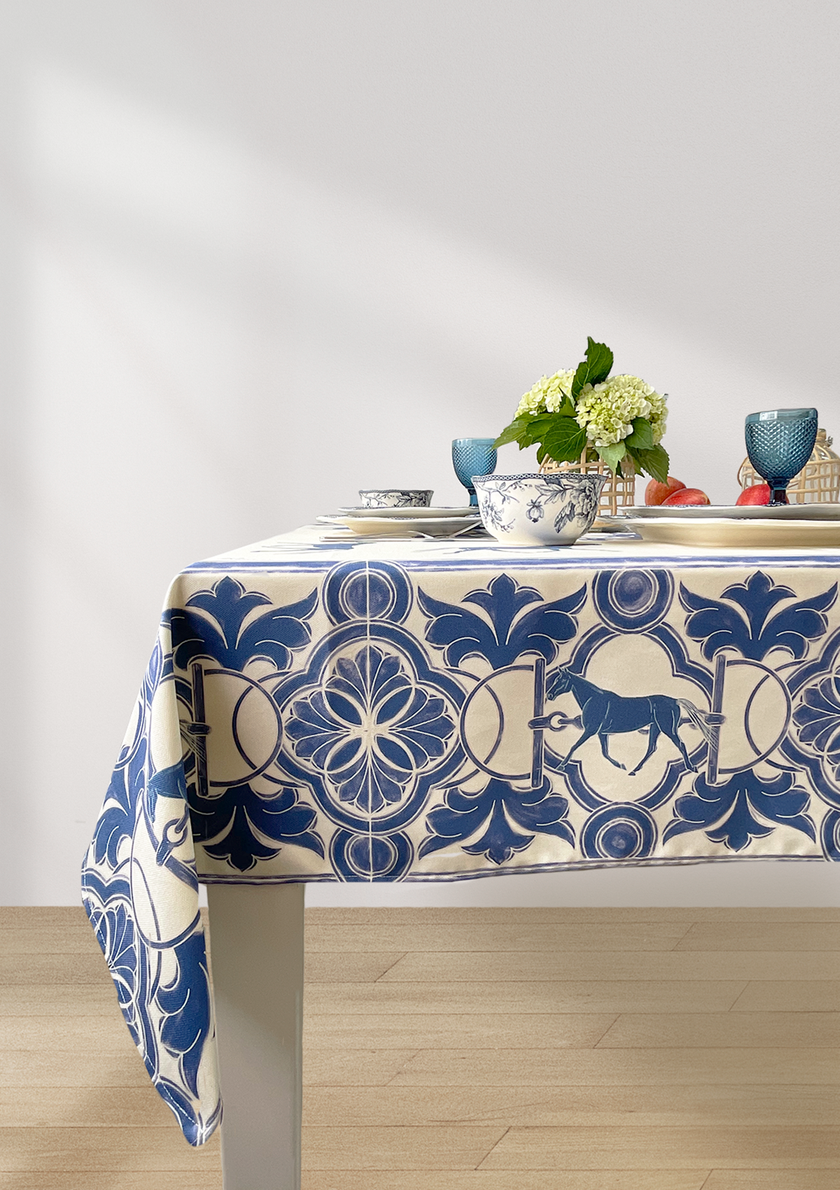 Aria Tablecloth | Blue