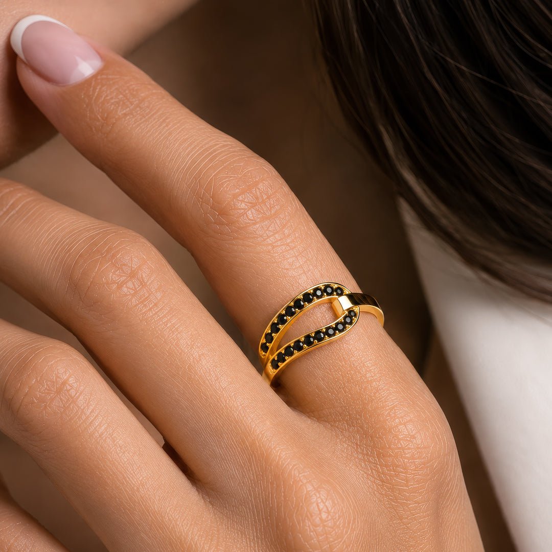 Levade - Black Moissanite Equestrian Horseshoe Ring in Gold